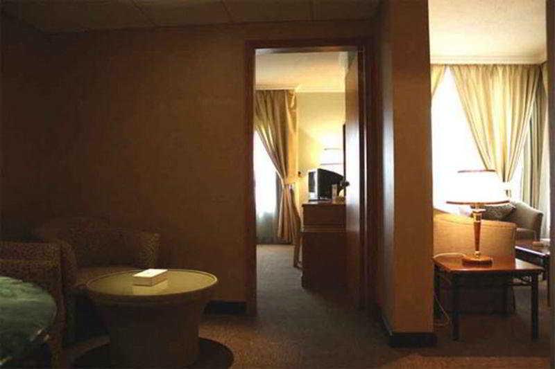 Palace Hotel 3*